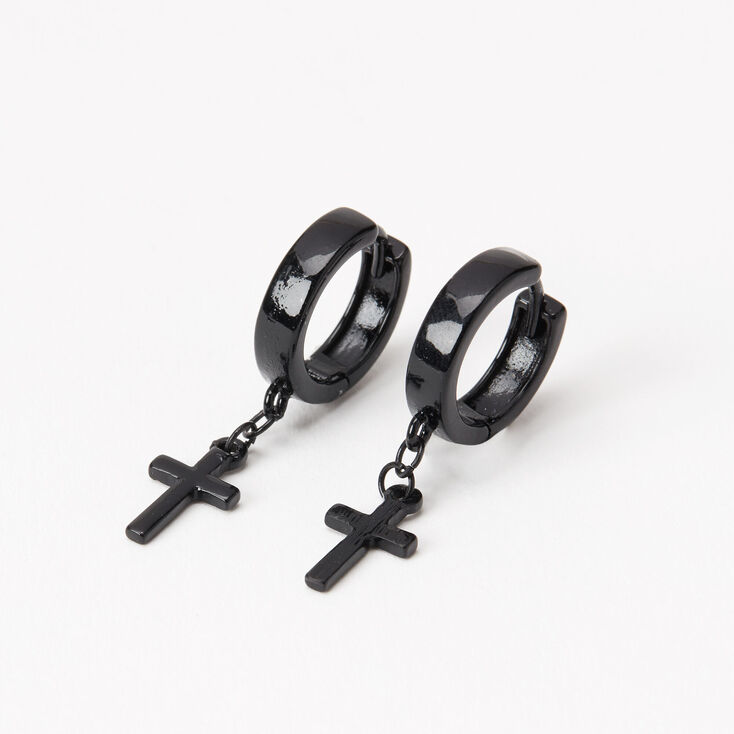 Boucles d&rsquo;oreilles huggies croix 15&nbsp;mm noires,