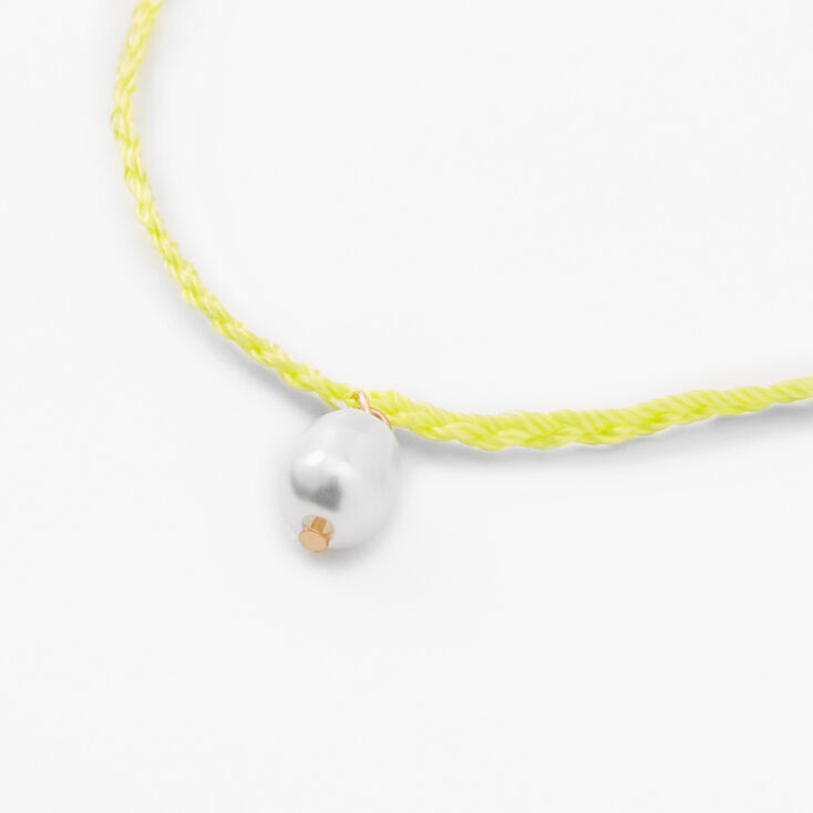 Bracelet de cheville en cordon avec n&oelig;ud jaune et breloque perle d&#39;imitation,