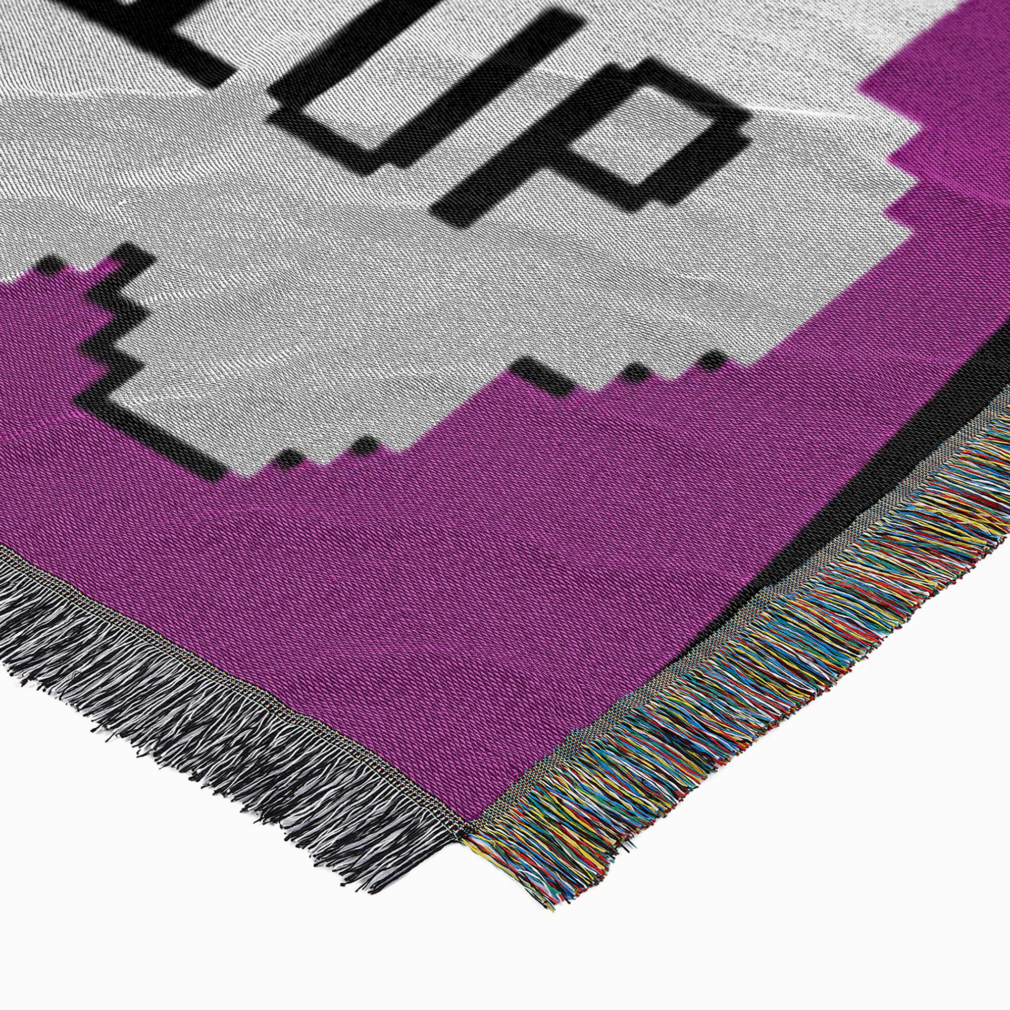 Hello Kitty® Cute Gamer Woven Tapestry Throw (ds)