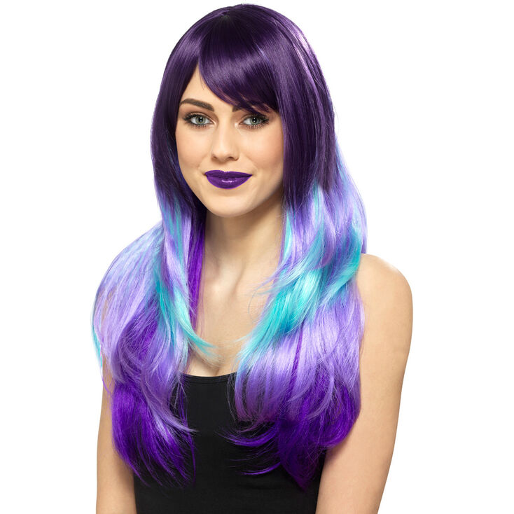 Perruque violette et couleur turquoise,