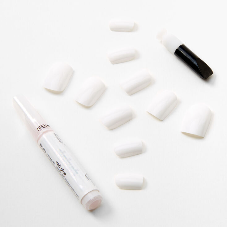 Faux ongles carr&eacute;s brillants - Blanc, lot de 24,