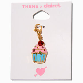 T H E M E x Claire&#39;s Gold-tone Cupcake Charm,