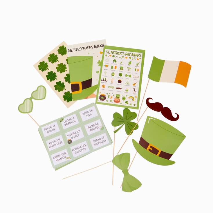 Claire&#39;s Exclusive St. Patrick&#39;s Day Party Activity Pack,