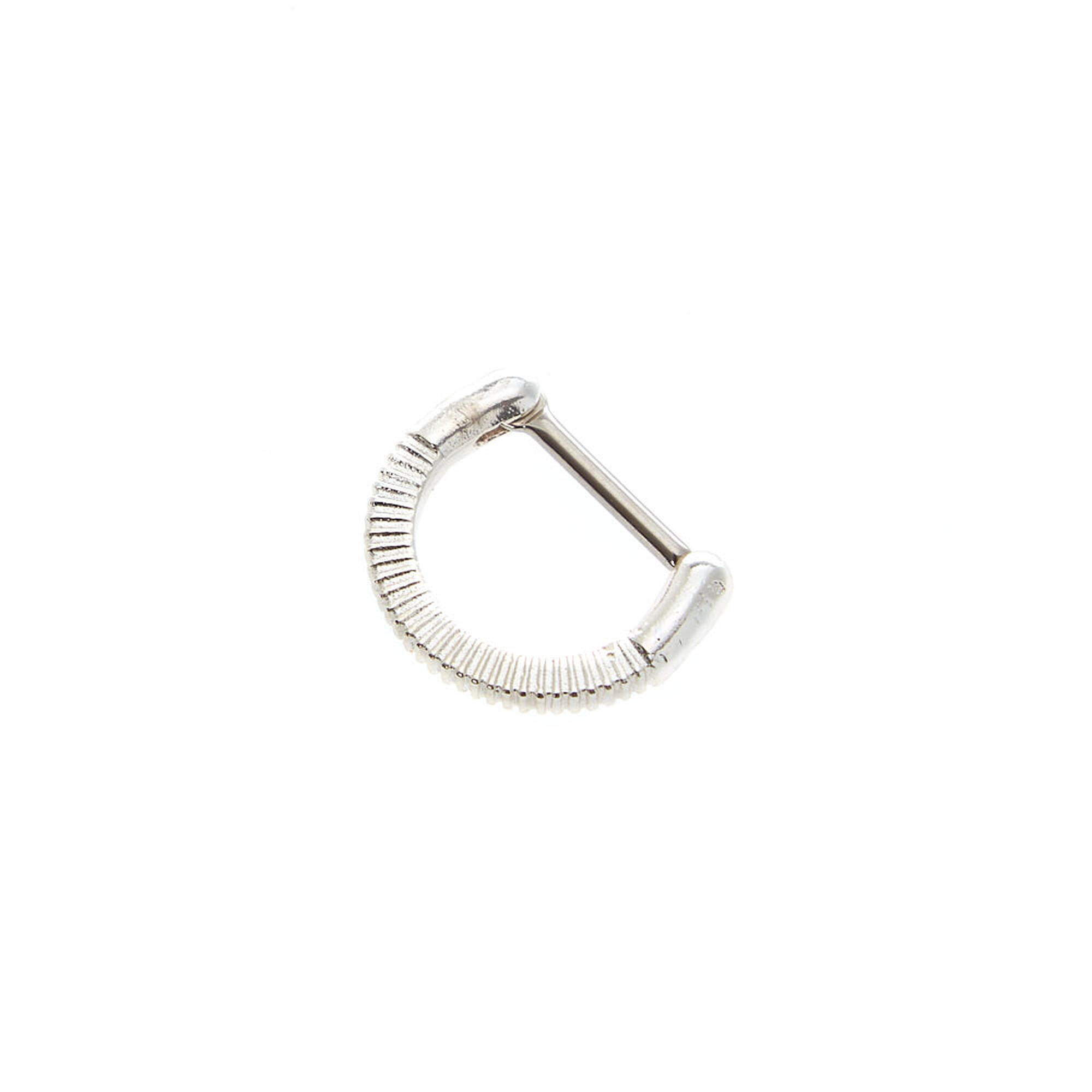 Claires piercing nez neucon56cote