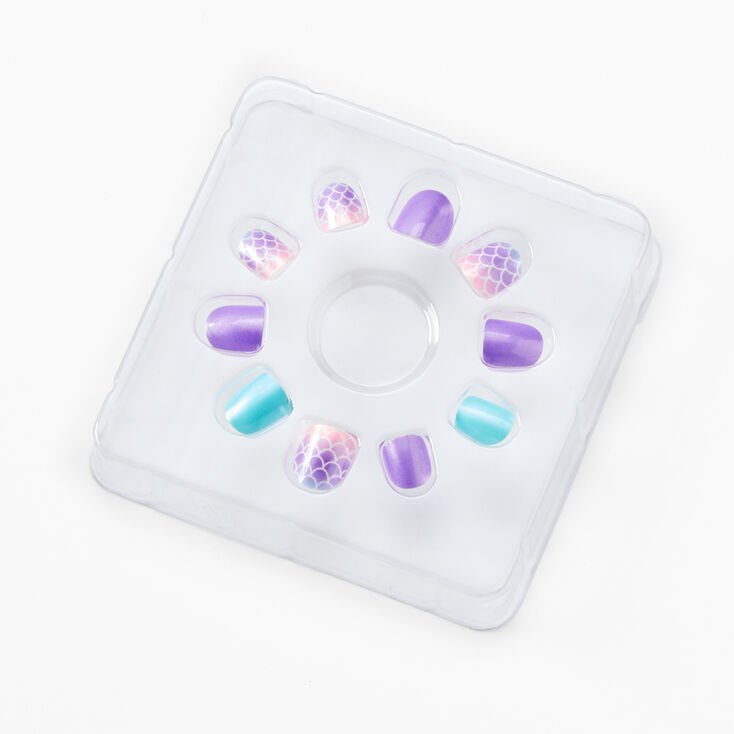 Claire&#39;s Club Chrome Mermaid Vegan Press On Faux Nail Set &#40;10 pack&#41;,