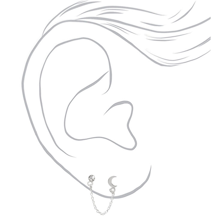Clous d&#39;oreilles &agrave; cha&icirc;ne lune ornement&eacute;e couleur argent&eacute;e,