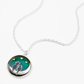 Collier &agrave; pendentif d&rsquo;humeur chats sur la lune,