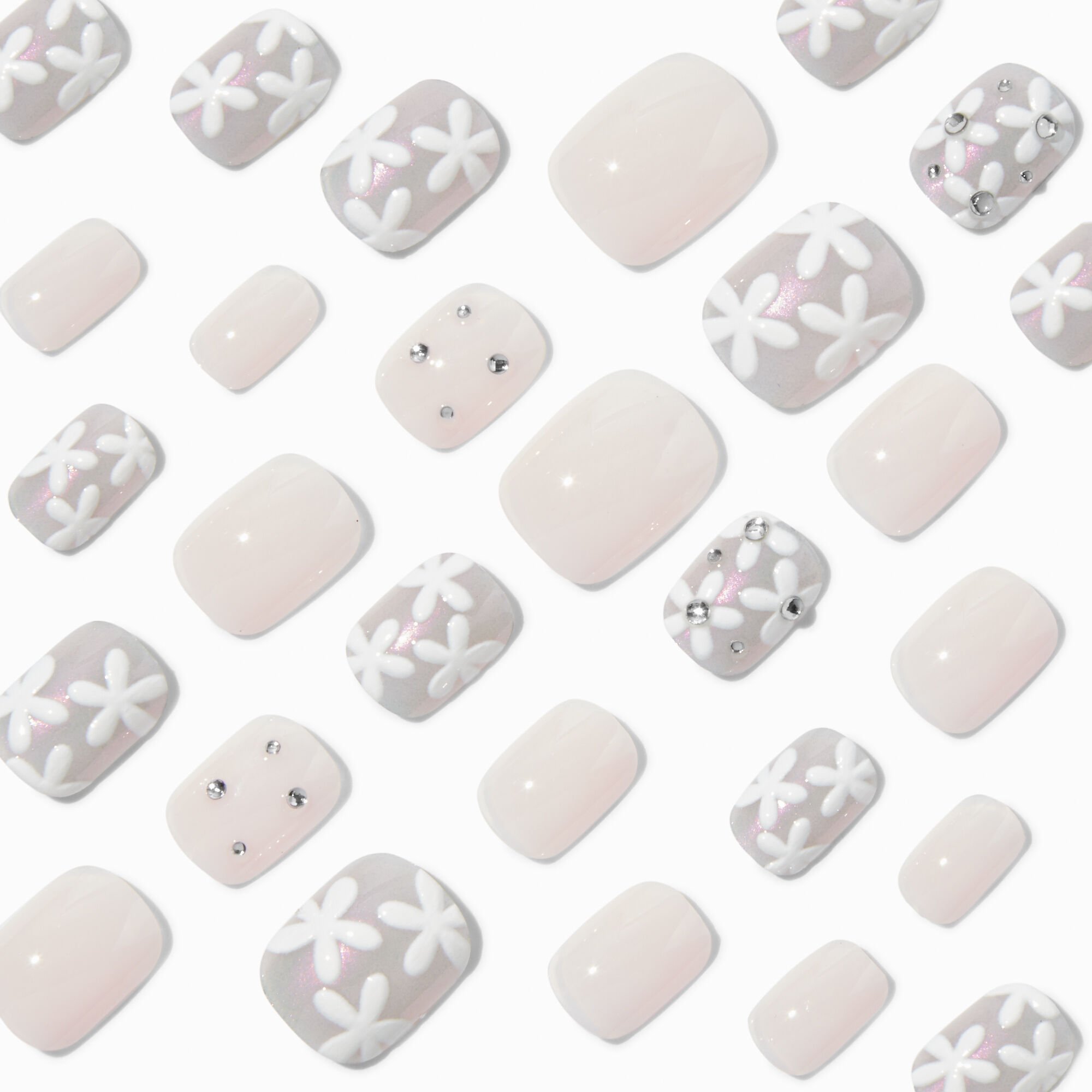 Daisy Bling Squoval Vegan Faux Nail Set - 24 Pack,