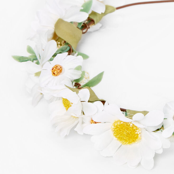 Couronne de fleurs gypsophile marguerite,