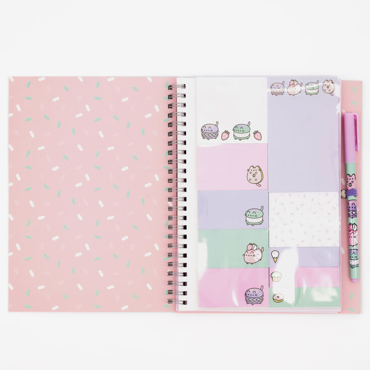 Pusheen&reg; Sweet Desserts Notebook &ndash; Mint,