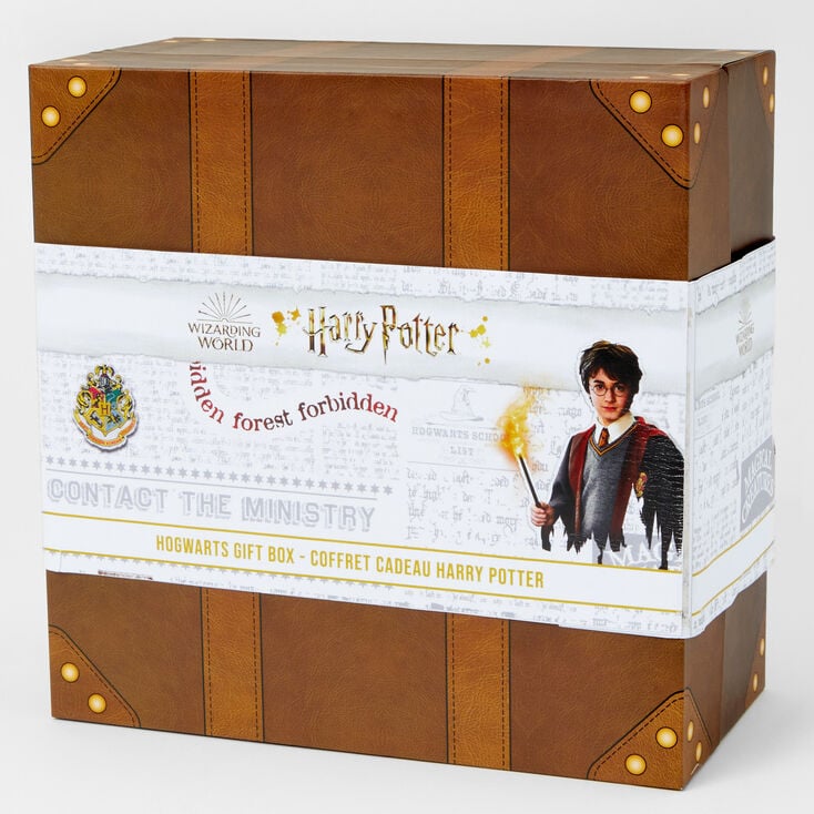 Harry Potter&trade; Hogwarts Trunk Gift Box - 5 Pack,