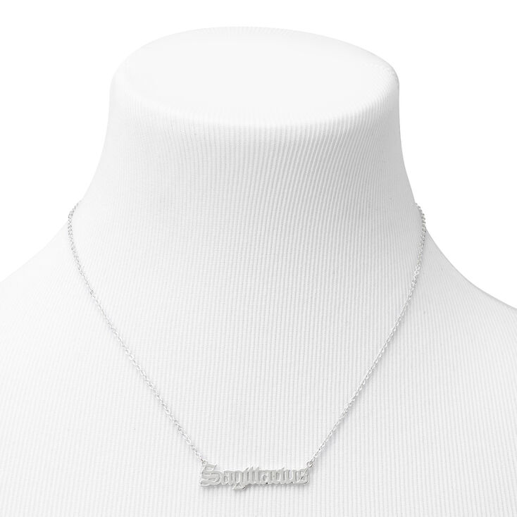 Collier &agrave; pendentif signe du zodiaque gothique couleur argent&eacute;e - Sagittaire,