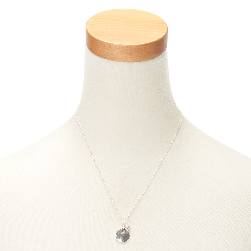 Collier à pendentif breloque en métaux mixtes initiale D,