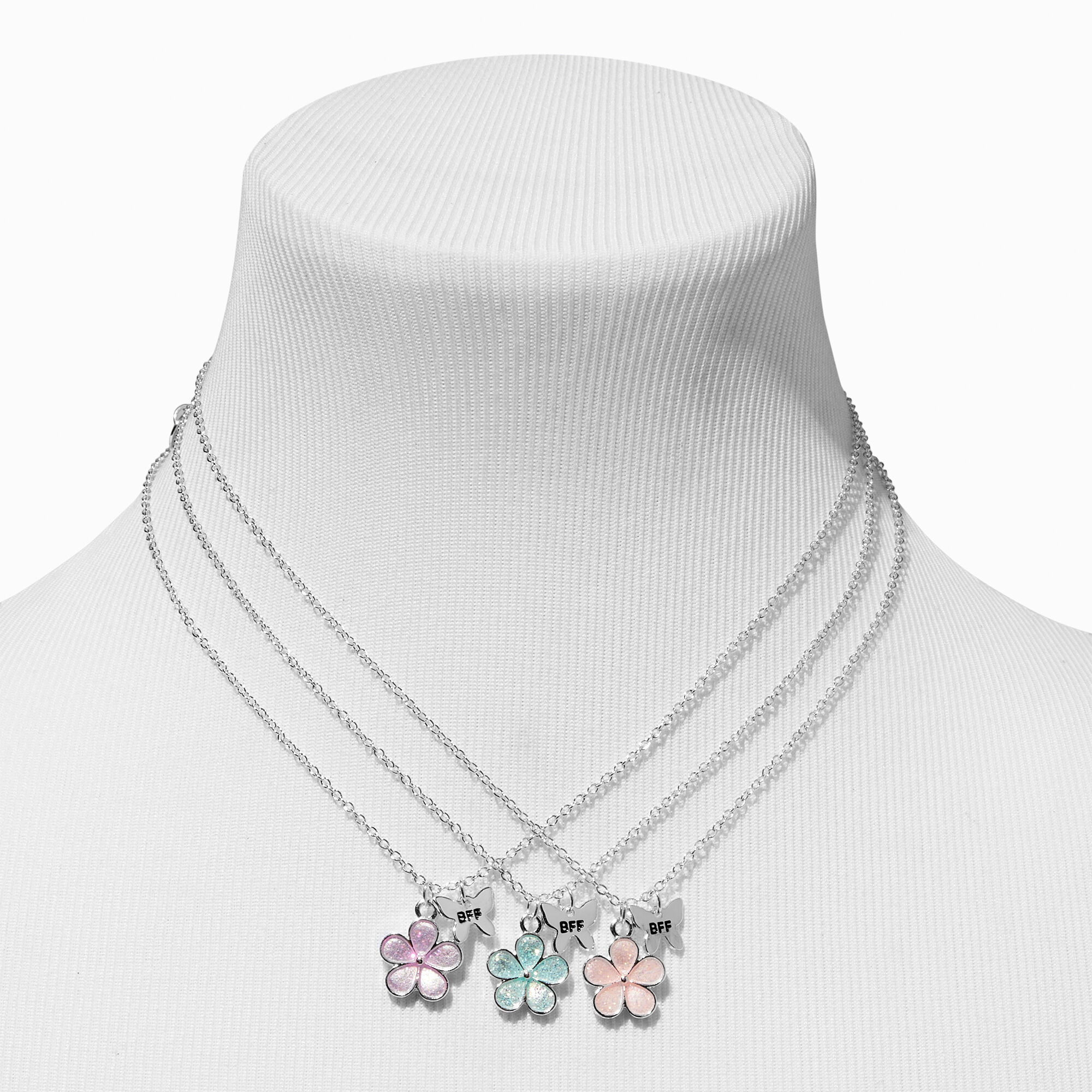 Best Friends Glow-In-The-Dark Daisy Pendant Necklaces - 3 Pack,