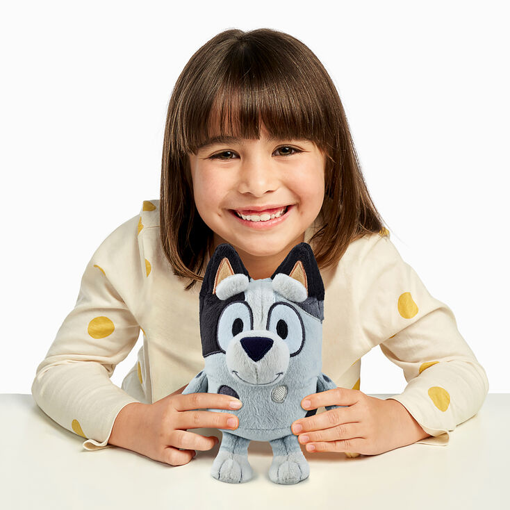 Assortiment de peluches Bluey &amp; Friends - Les mod&egrave;les peuvent varier,