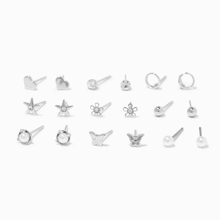 Clous d&#39;oreilles aux designs vari&eacute;s fleurs et perles d&#39;imitation couleur argent&eacute;e - Lot de 9,