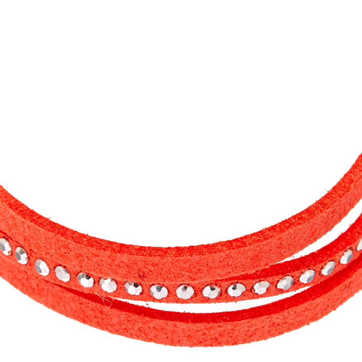 Bracelet avec clous couleur argent&eacute;s en faux daim orange,