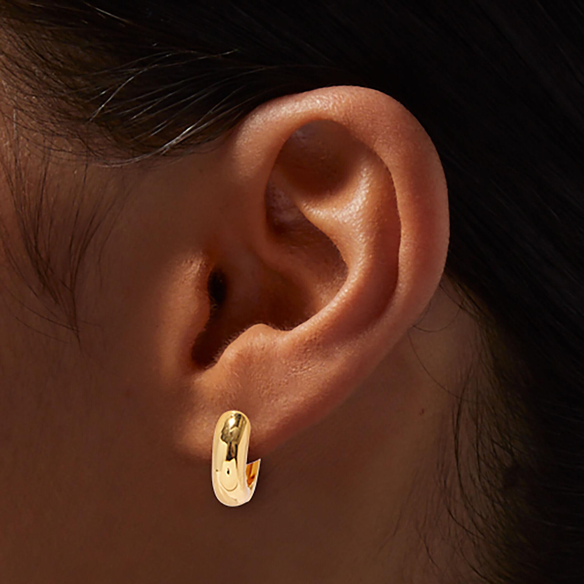 C LUXE by Claire's 18k Gold Plated Chunky Clicker Hoop Earrings,