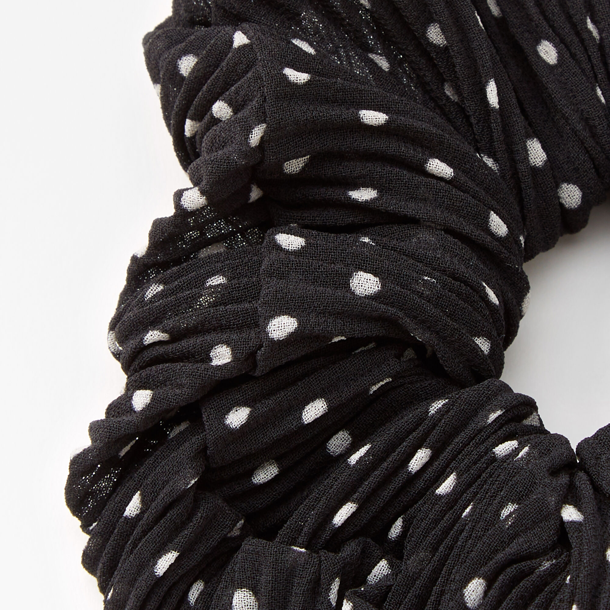Medium Pleated Polka Dot Hair Scrunchie - Black,
