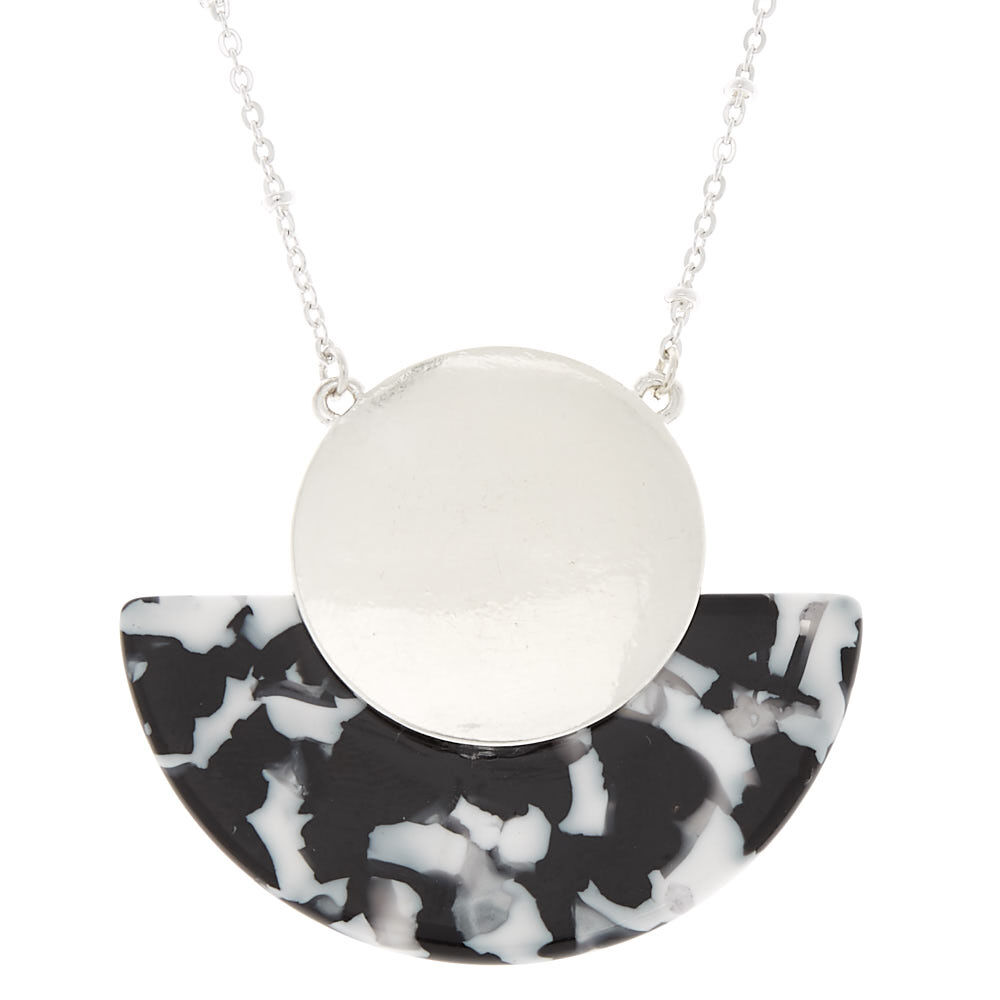 White resin cheap necklace