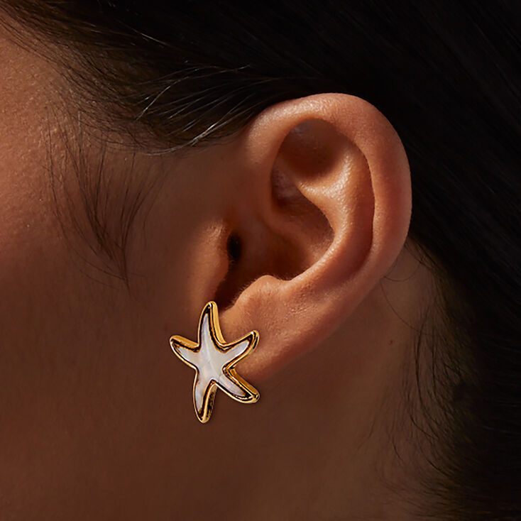 Clous d&#39;oreilles &eacute;toile de mer blancs,