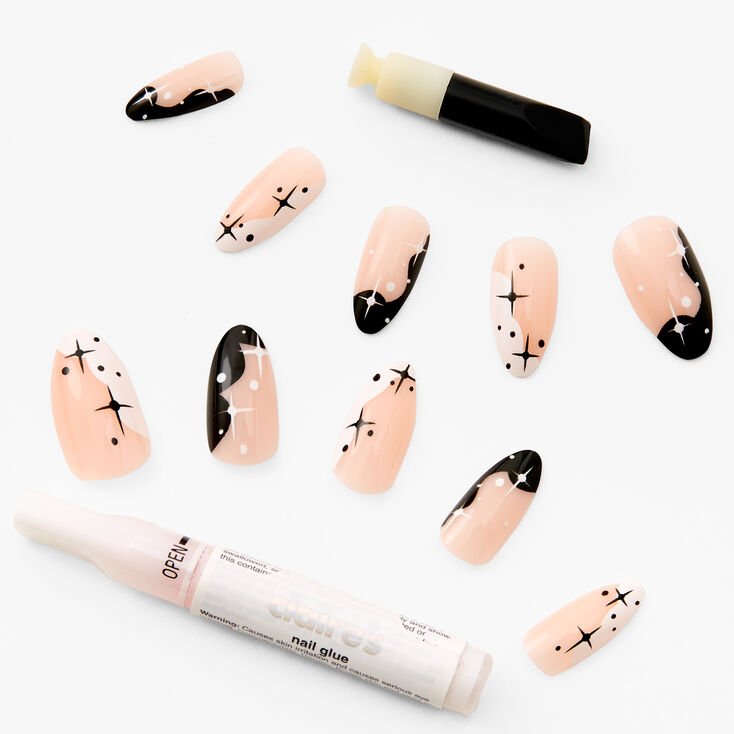 Black &amp; White Star Tip Stiletto Vegan Faux Nail Set &#40;24 Pack&#41;,