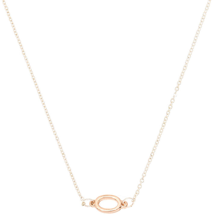 Claire's Collier à pendentif initiale O oblique en métaux mixtes