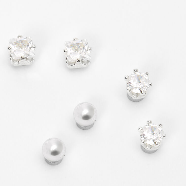 Clous d&rsquo;oreilles aimant&eacute;s de formes vari&eacute;es en zircon cubique d&rsquo;imitation couleur argent&eacute;e - Lot de 3,