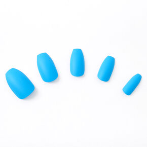 Faux Nails For Women And Girls Claire S Claire S