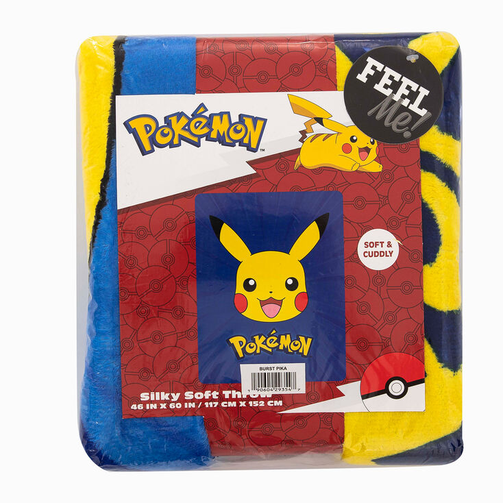 Pok&eacute;mon&trade; Pikachu Silk Touch Throw Blanket,