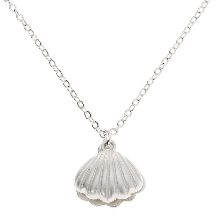 Silver Pearl Clamshell Pendant Necklace,