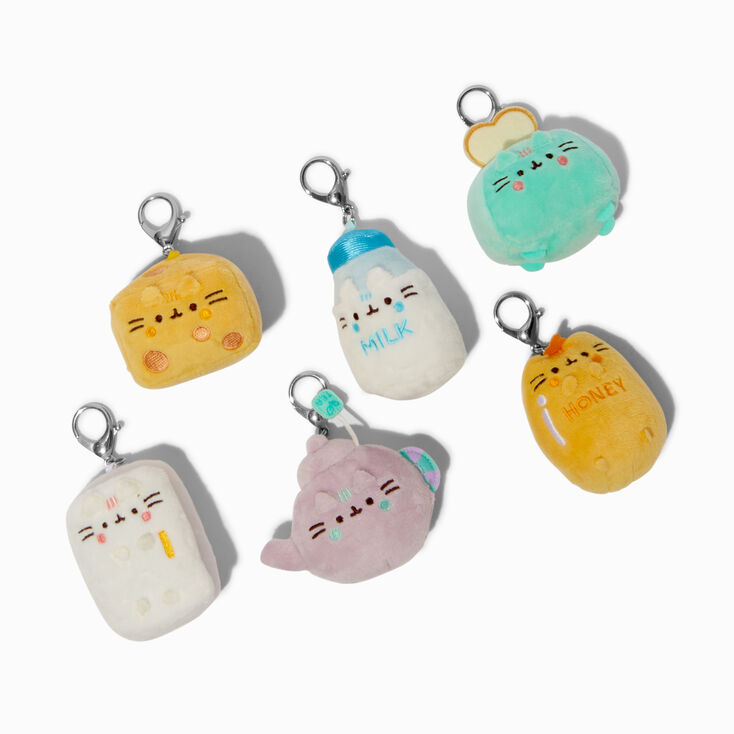 Pusheen&reg; Kitchen Soft Toy Bag Clip Blind Bag - Styles Vary,