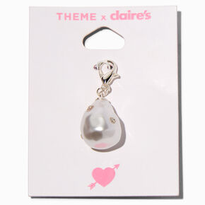 T H E M E x Claire&#39;s Silver-tone Crystal Pearl Charm,