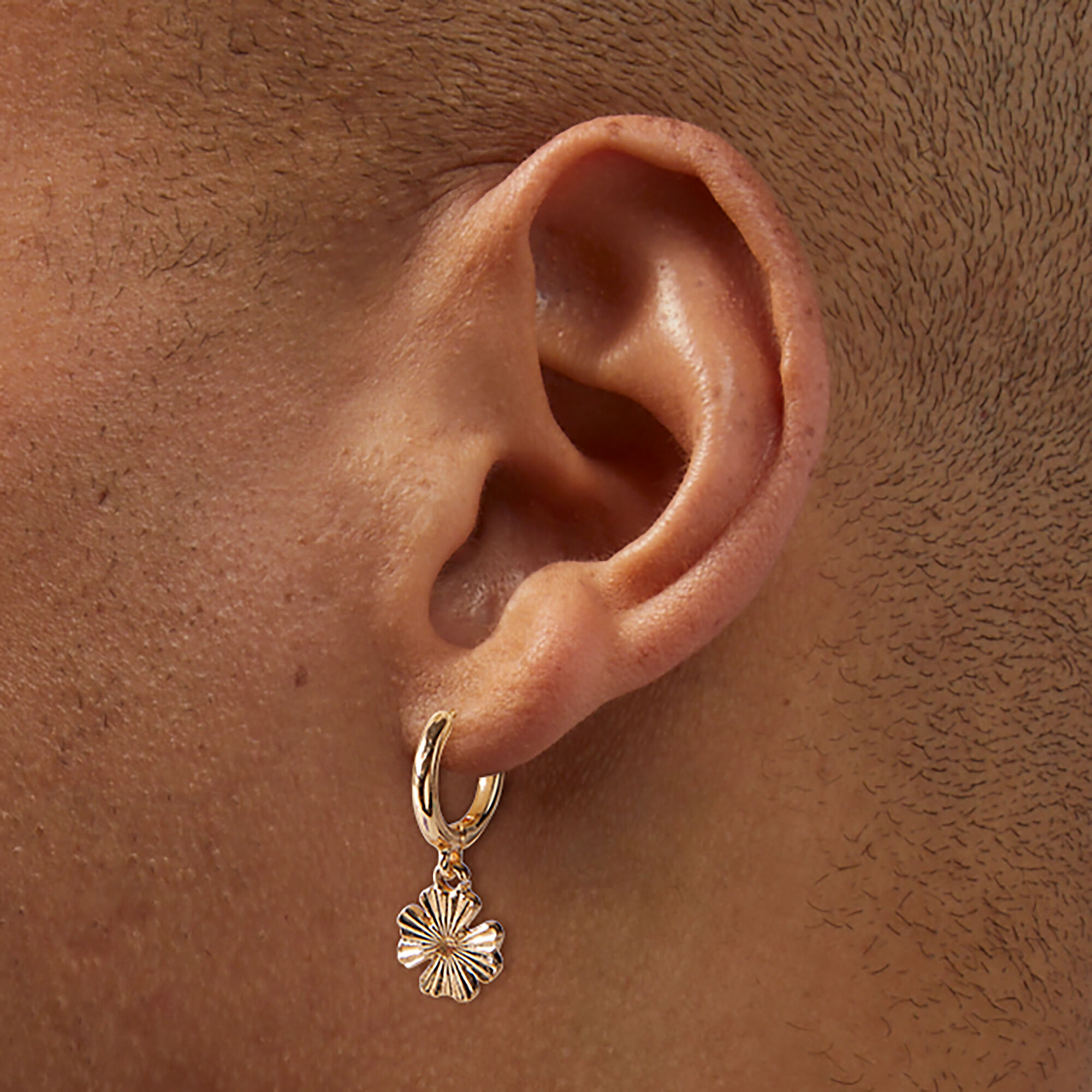 Silver Cubic Zirconia Round Magnetic Stud Earrings - 6MM,