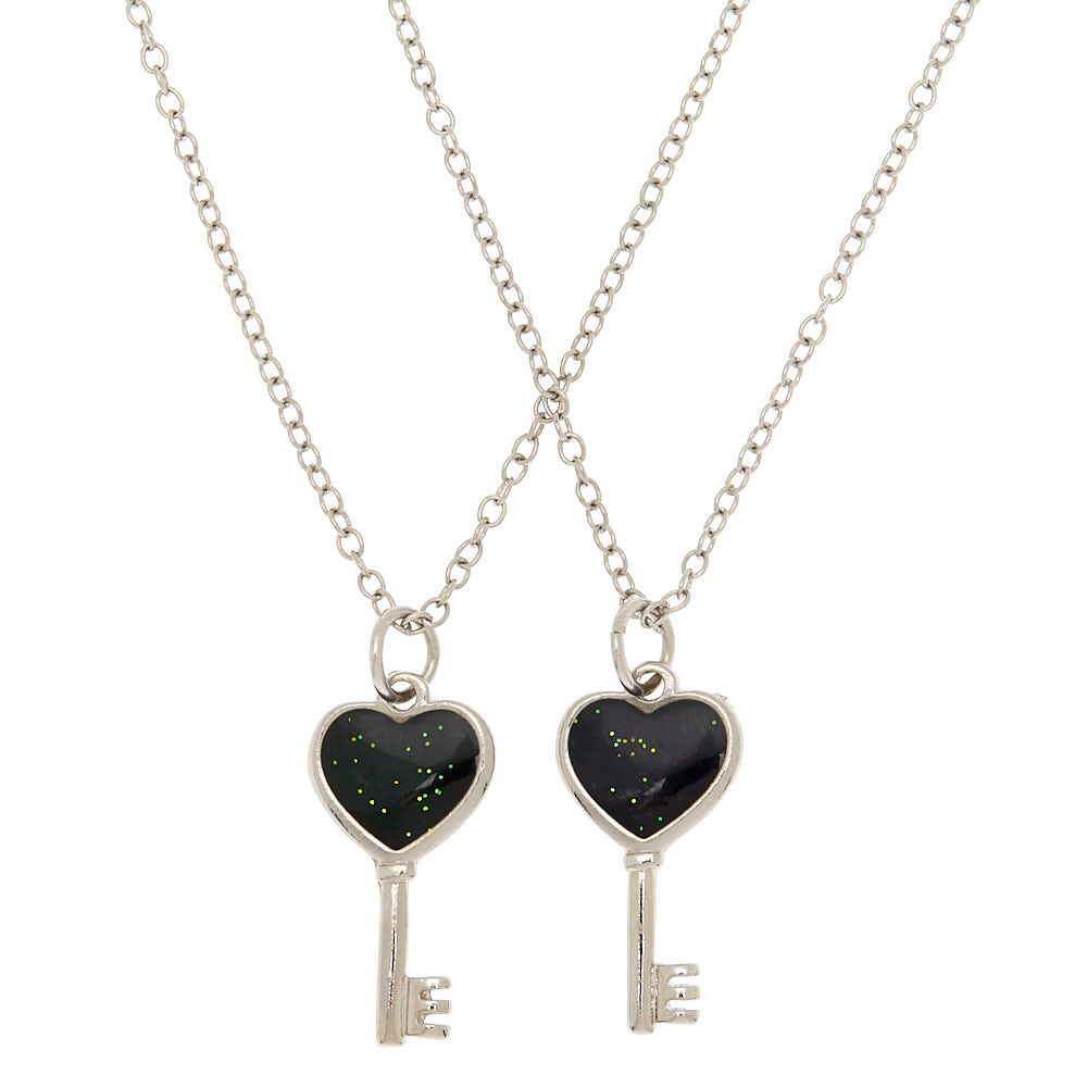 Claire's outlet matching necklaces