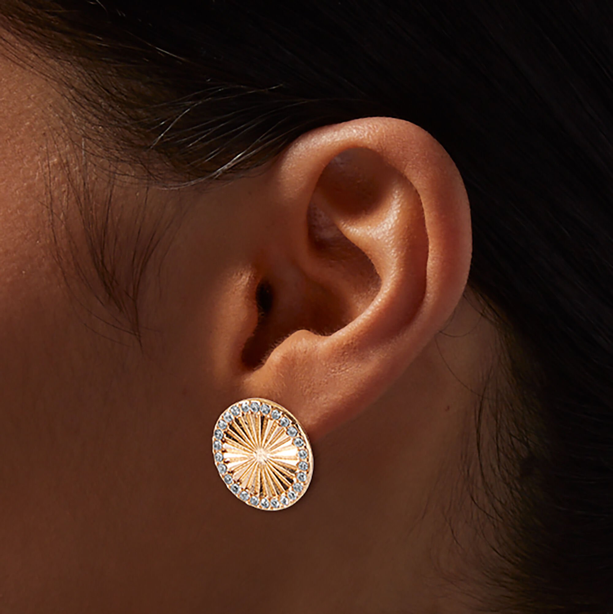 Gold-tone Radiating Disc Stud Earrings,