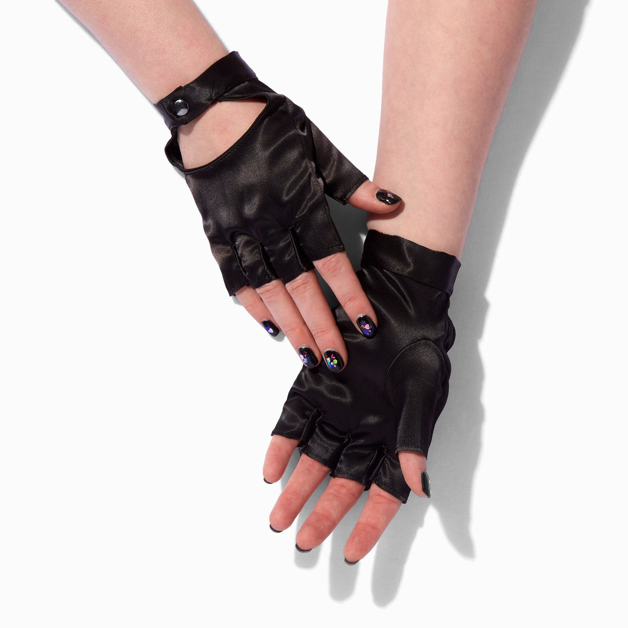 View Claires Satin Fingerless Gloves Black information