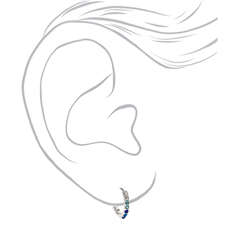 Boucles d&#39;oreilles huggies ornement&eacute;es 10&nbsp;mm couleur argent&eacute;e - Bleu,