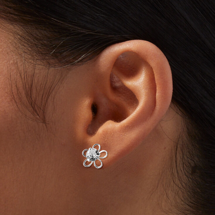 Clous d&#39;oreilles marguerite en zircon cubique d&#39;imitation couleur argent&eacute;e,
