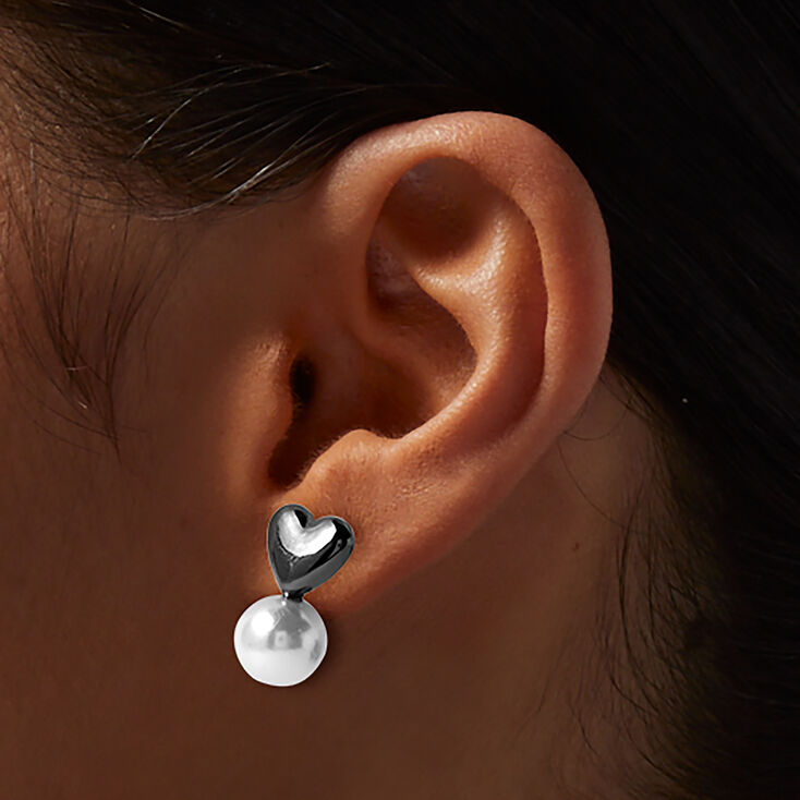 Black Heart &amp; Pearl Stud Earrings,