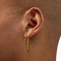 Boucles d&rsquo;oreilles reli&eacute;es par une cha&icirc;ne maillons gourmette couleur dor&eacute;e,