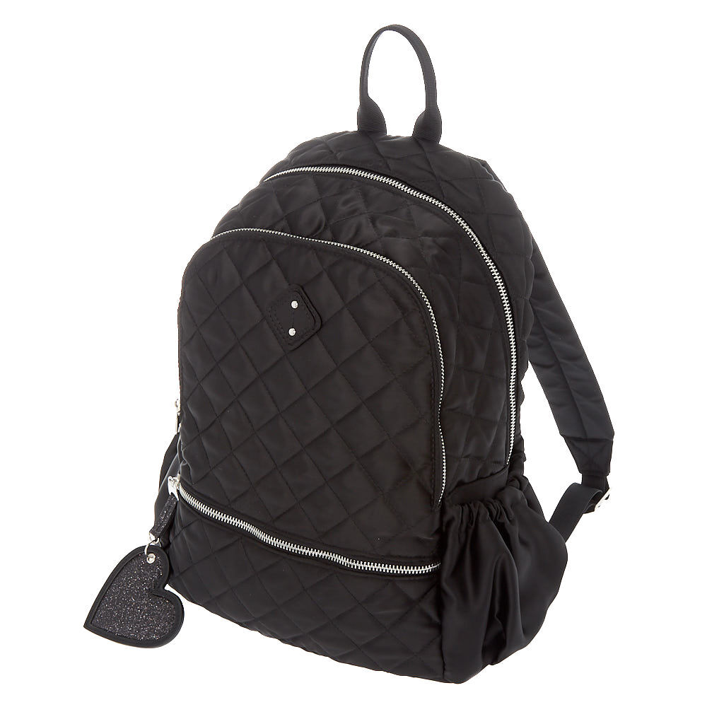 Sac à dos noir de taille moyenne satiné et matelassé,