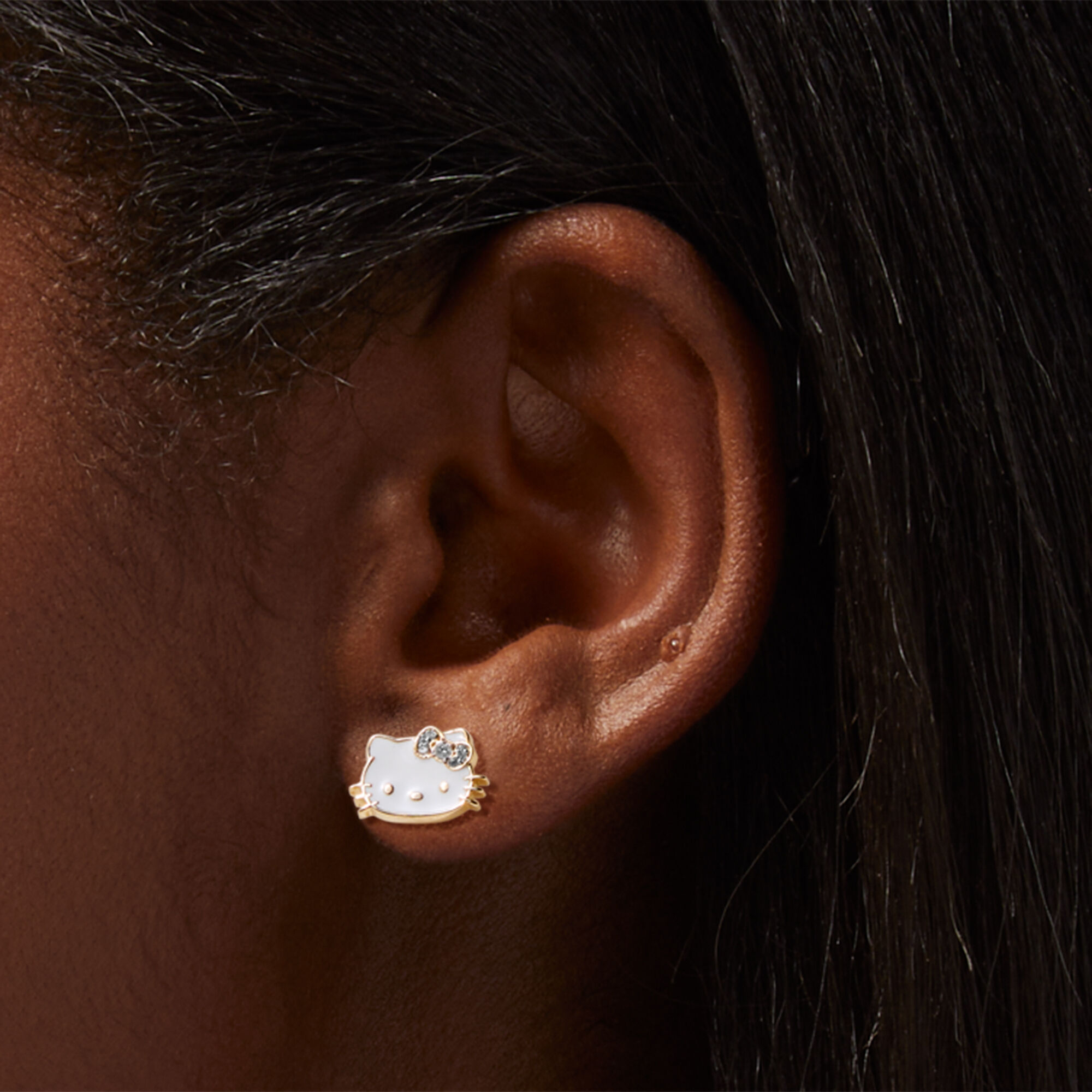 Big pearl cheap earrings claire's