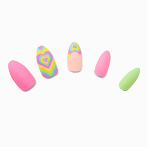 90&#39;s Heart Stiletto Vegan Faux Nail Set &#40;24 pack&#41;,