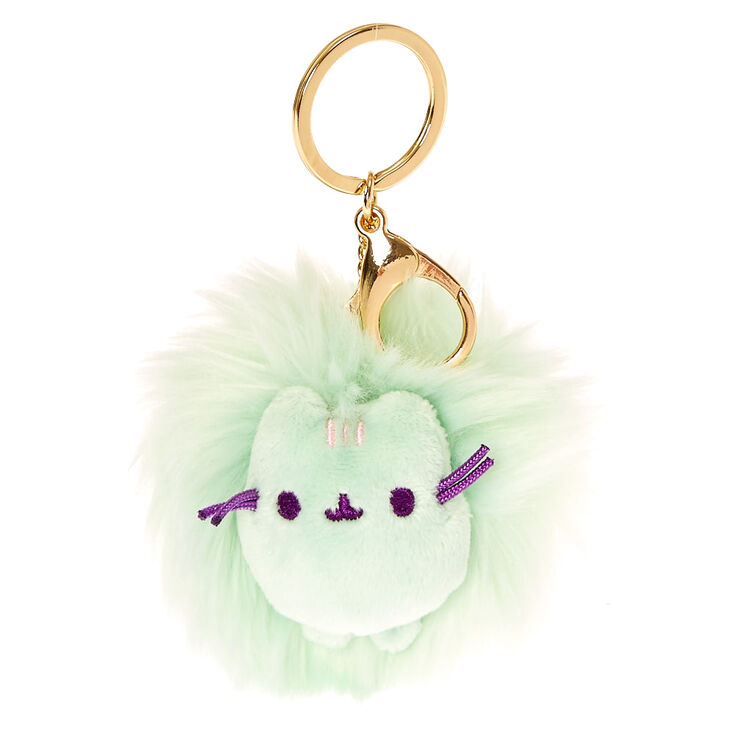 pusheen donut keychain