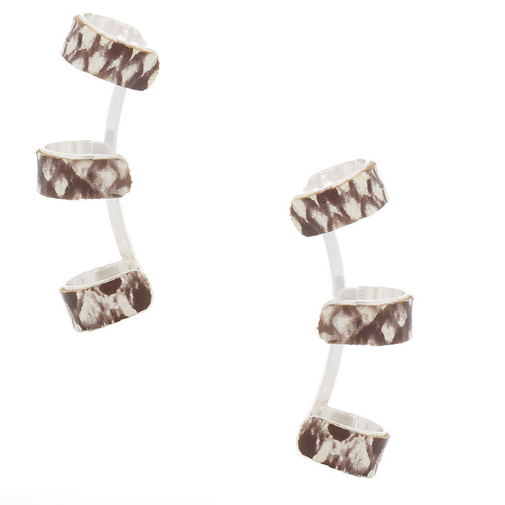 Claire's Manchettes d’oreille à imprimé peau de serpent 3,8 cm couleur argenté