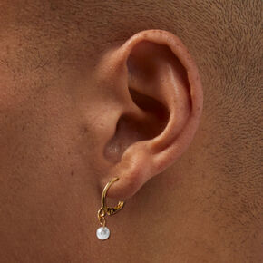 Boucles d&rsquo;oreilles superposables couleur dor&eacute;e et perle d&#39;imitation - Lot de 3,