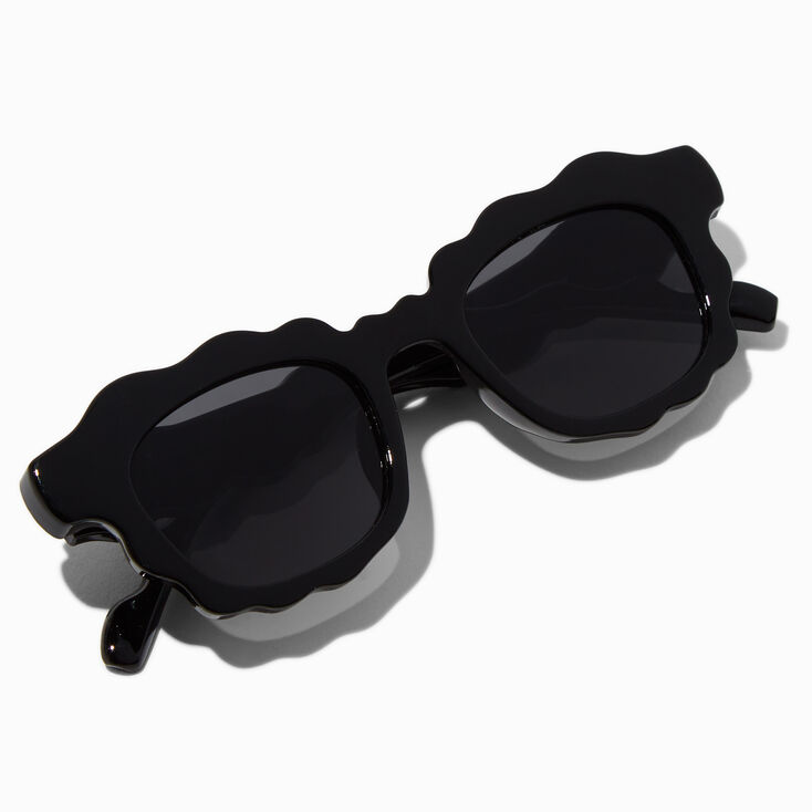 Lunettes de soleil g&eacute;om&eacute;triques noires,