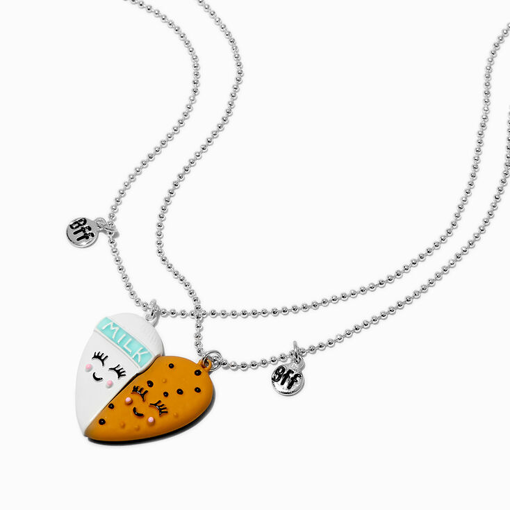 Colliers &agrave; pendentifs c&oelig;ur fendu lait et cookies best friends - Lot de 2,