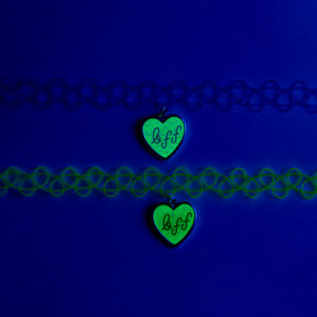 Best Friends Glow in the Dark &#39;&#39;BFF&#39;&#39; Heart Pendant Tattoo Choker Necklaces - 2 Pack,